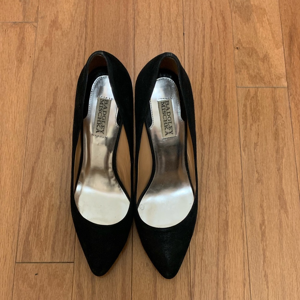 BADGLEY MISCHKA Black Court Heels